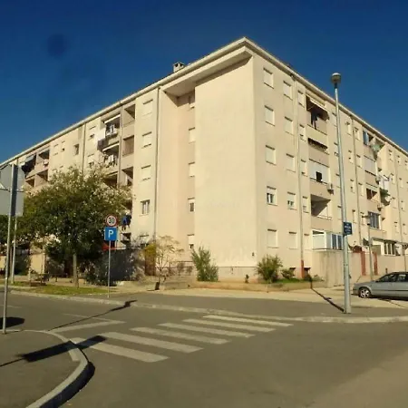 Brala Апартаменты *